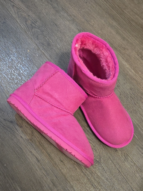 Place Other - Place • Bright Pink Plush Lined Short Winter Boots